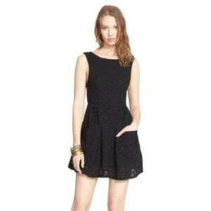 Loft Women’s Mini Sleeveless Dress Colour Black w/Back Zipper Pleated Skirt Sz 4